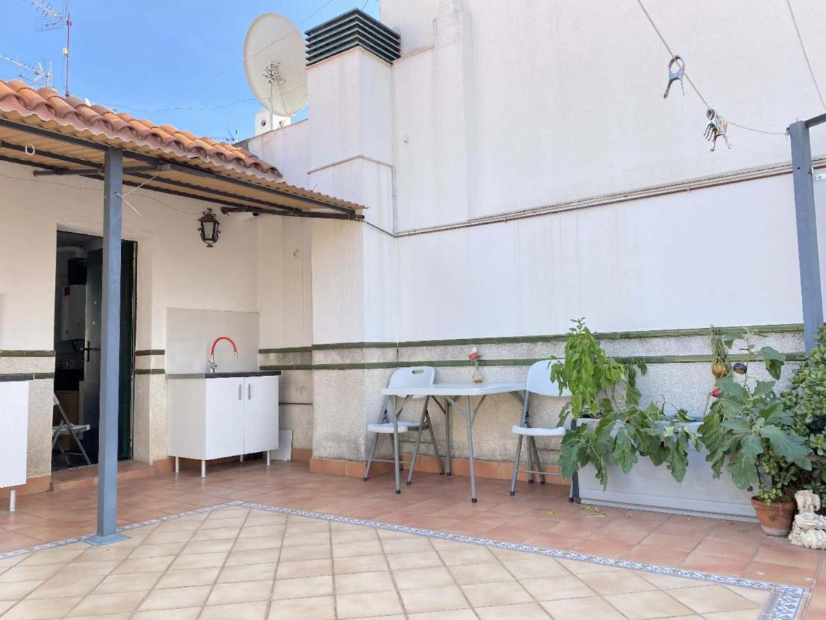 Luna L'Hospitalet de Llobregat Extérieur photo