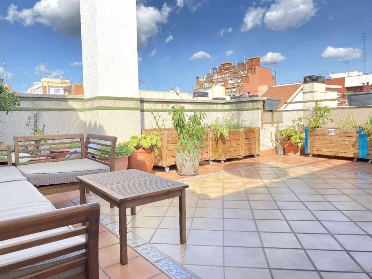 Luna L'Hospitalet de Llobregat Extérieur photo