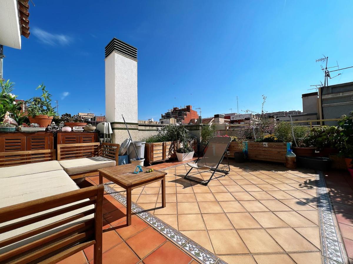 Luna L'Hospitalet de Llobregat Extérieur photo